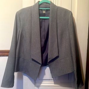 Nine West gray fitted blazer. Size 12. Polyester. Like new. Without tags